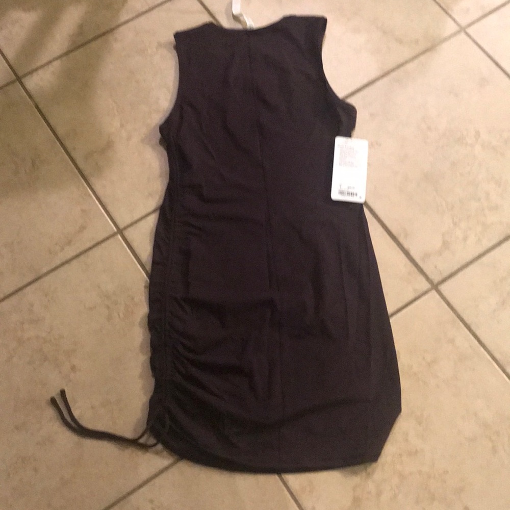 Lululemon scrunch dress size 8